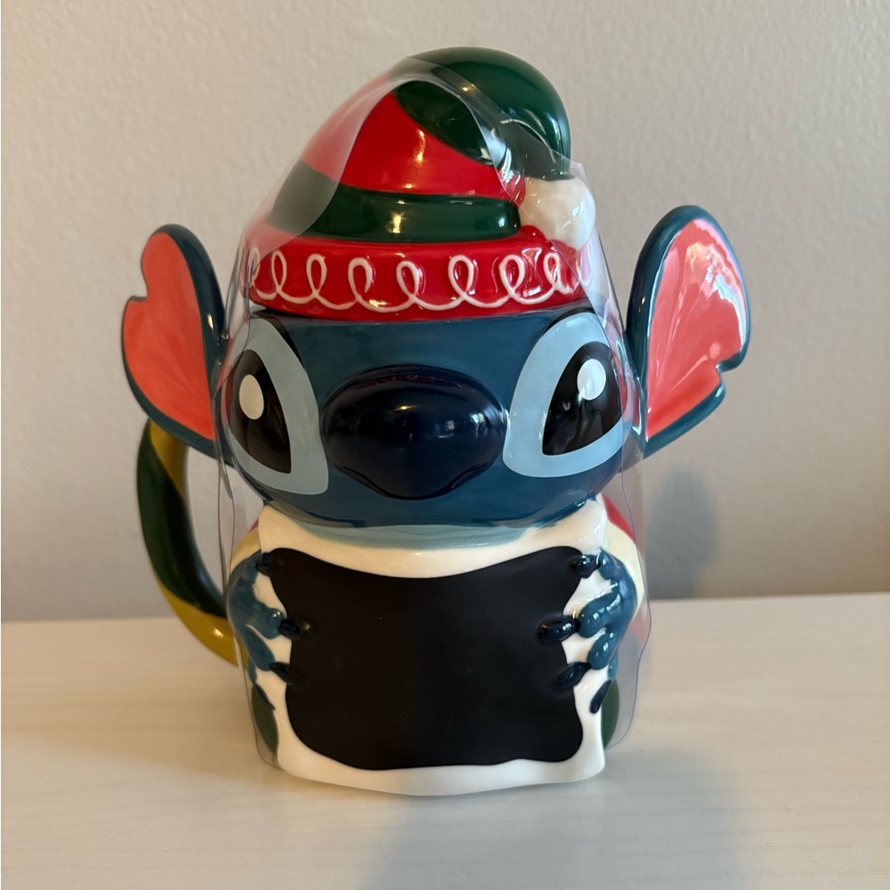Disney Parks 2024 Stitch Holiday Christmas mug brand new